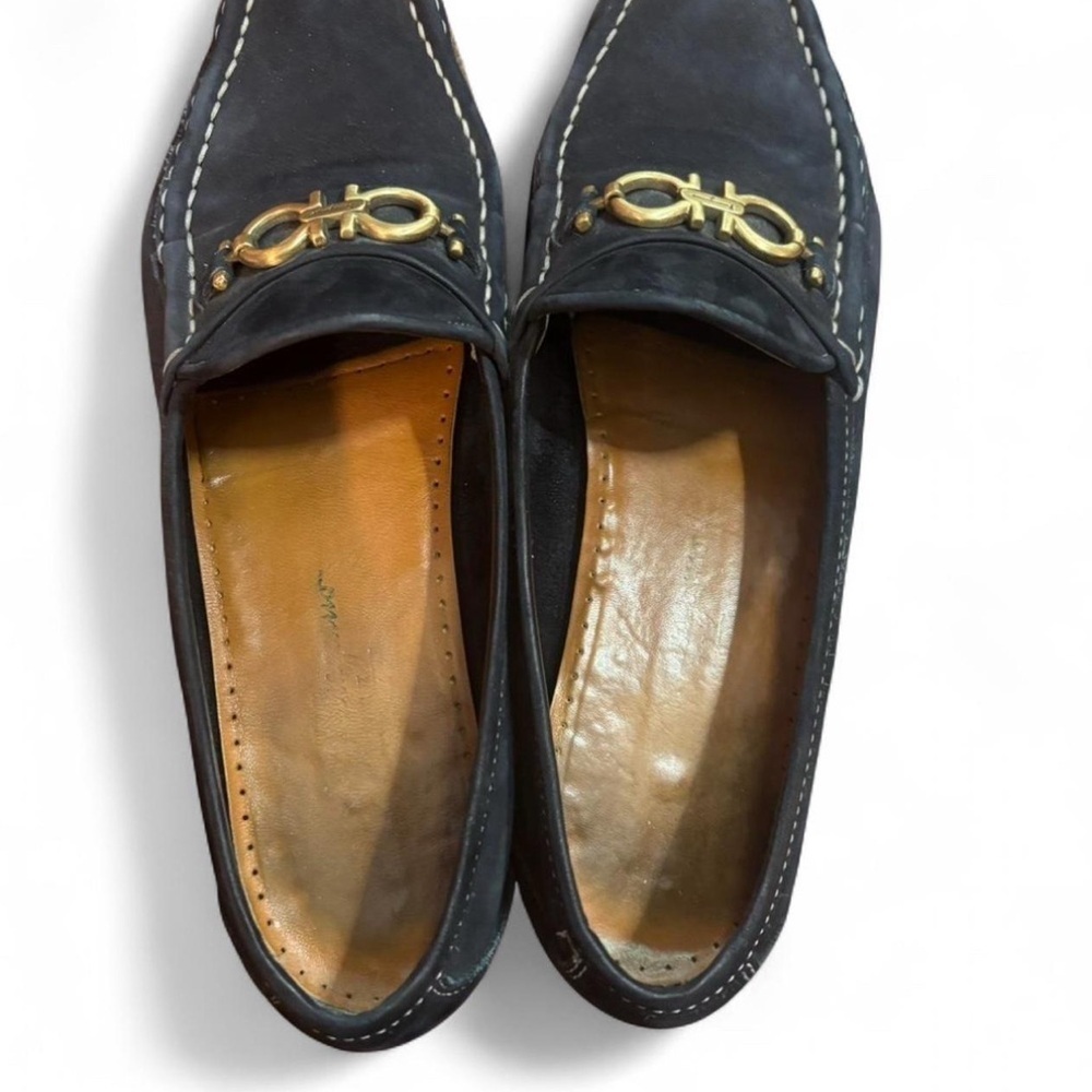 Salvatore Ferragamo Womens Black Suede Loafers Sz 9 AA Gancini Bit Slip On Italy - Picture 6 of 8